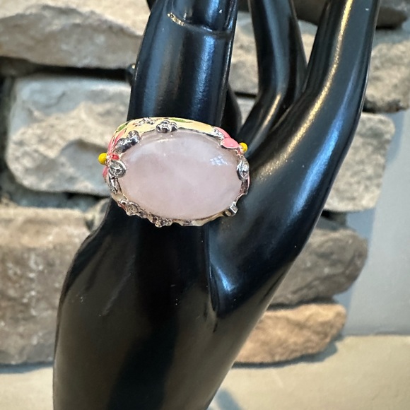 Statement Ring - Picture 7 of 11